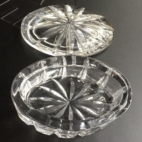⭕ 5/$17 - ROGASKA Crystal oval trinket lidded box - Picture 3 of 6